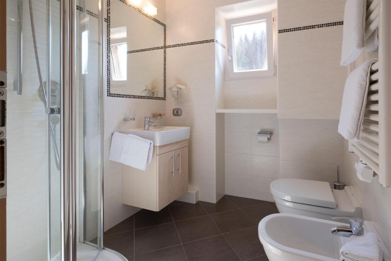 Garni Alba Bed & Breakfast Ortisei Eksteriør billede